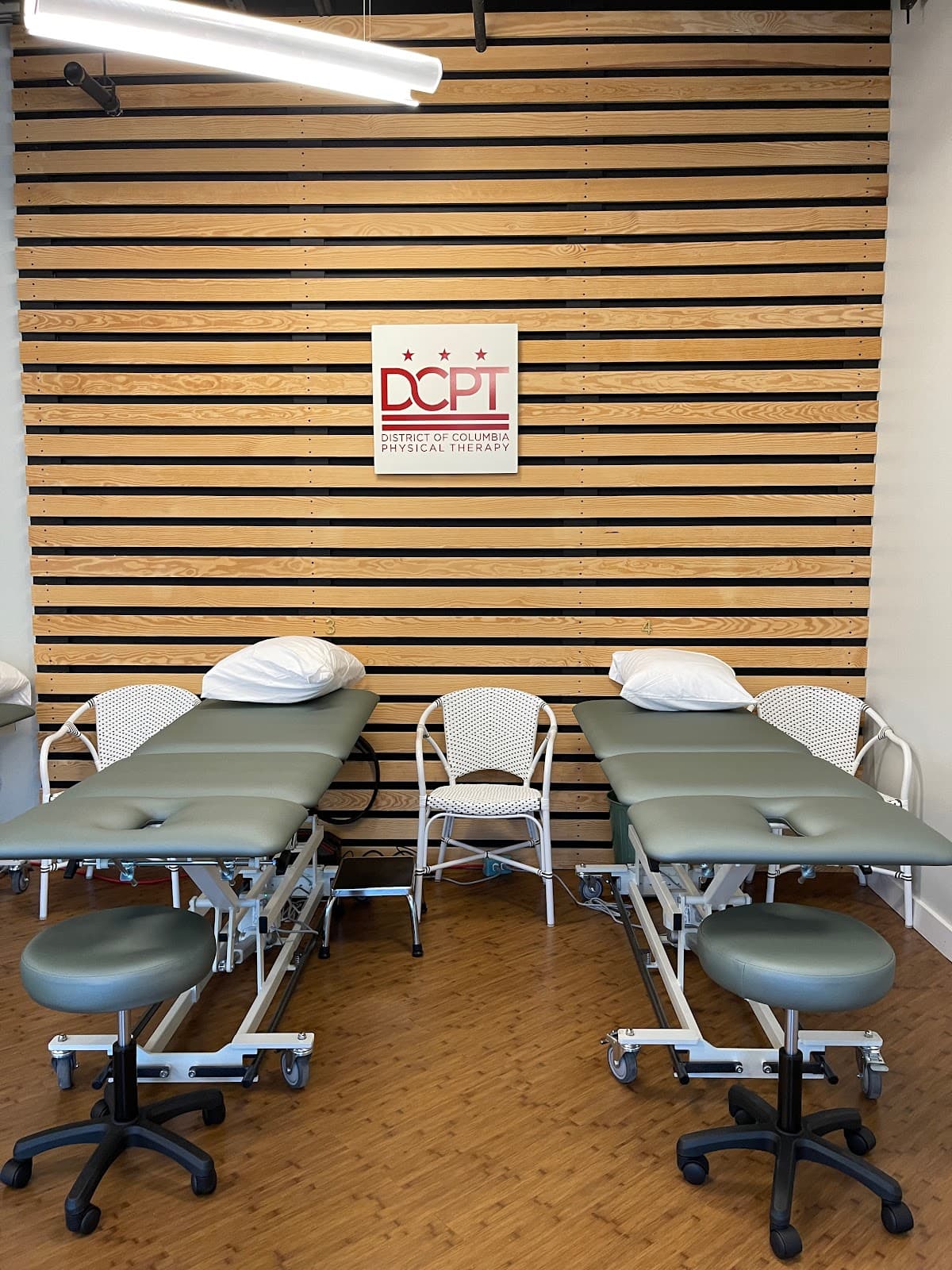 Manual Therapy at District Physical Therapy in Washington DC and Bethesda